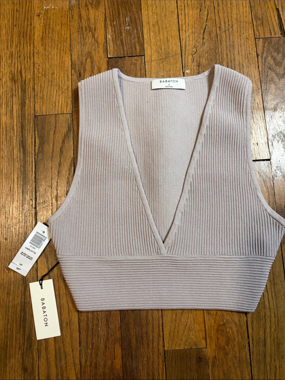 Babaton Ribbed Carlotta Deep V-neck Cropped Tank Top